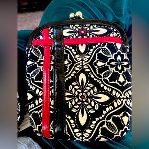 Vera Bradley Barcelona Twist Lock Clutch/ Make Up